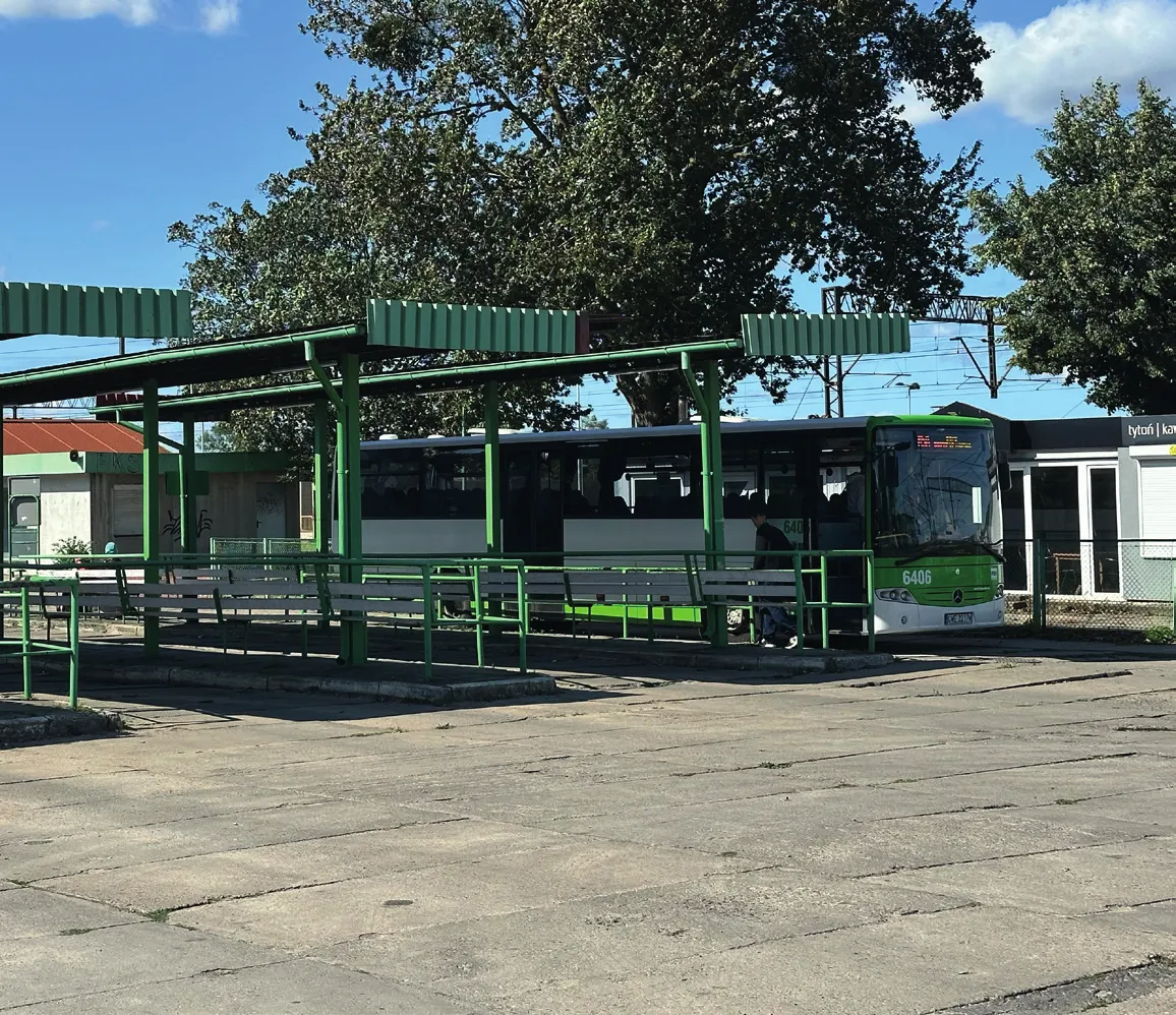 Dworzec PKS Wejherowo z autobusem